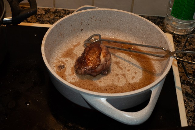 Кулинария: Жареная курица с французским акцентом.