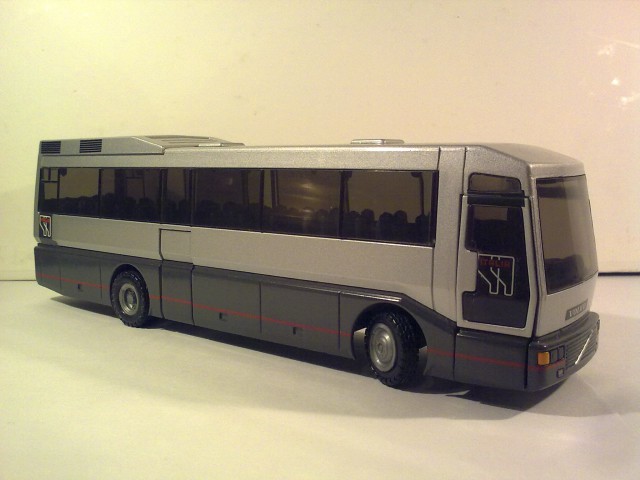 Игра на ЯПе: Угадай АВТО-8