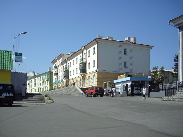 В черном городе