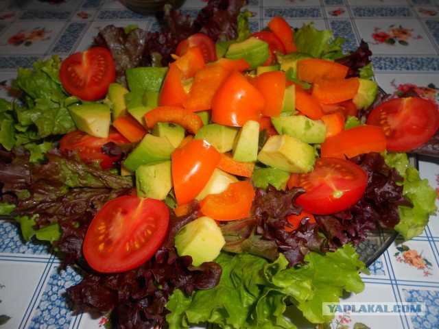 Вкусное обаяние Кулинарии, Повара ЯПа поздравляют милых дам!