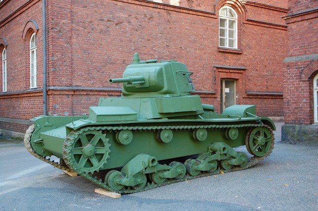 Лёгкий иностранец в РККА