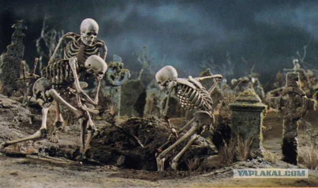 Многослойное кладбище