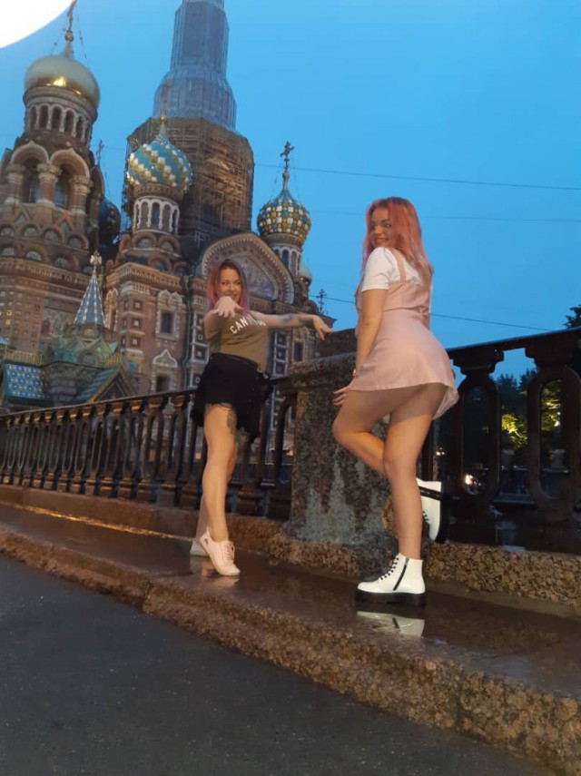 Забавные картинки с девушками