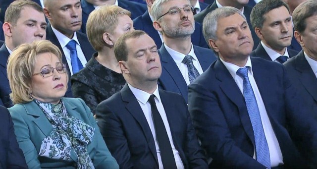 В Минобороны провели расследование по факту сна командира войсковой части на селекторном совещании с Шойгу