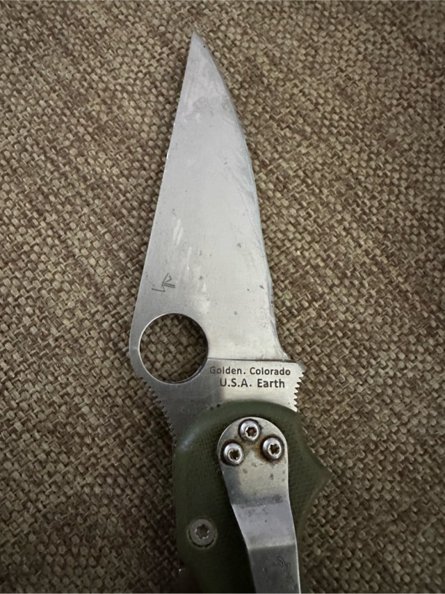 Значение обозначений на ноже Spyderco Paramilitary 2