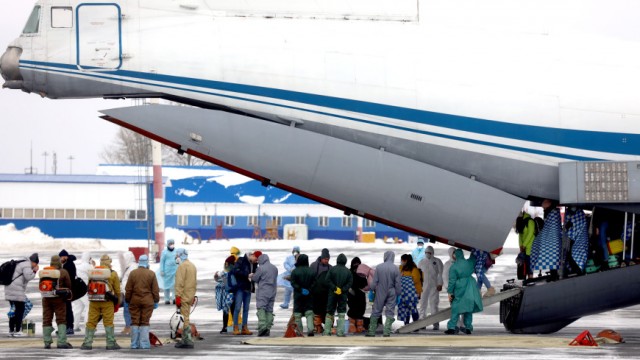 Российская авиакомпания отказалась вывозить из Китая незалежников