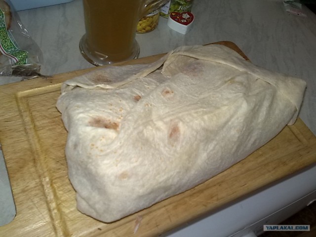 Грудинка в лаваше по Дженибековски.