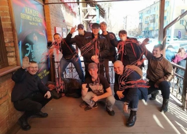 В Красноярске задержали группу скинхедов, нападавших на людей