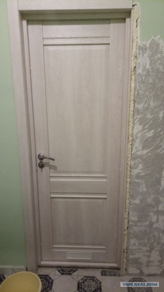 Приехал блин двери поставить