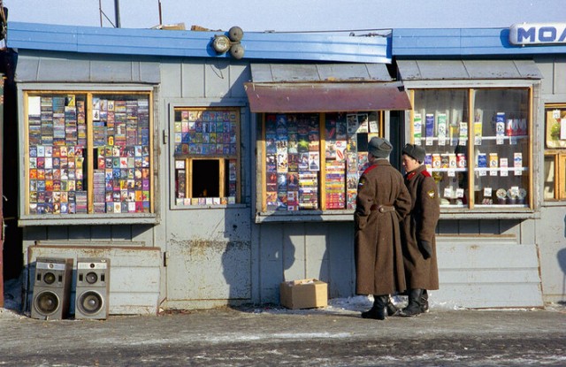 Ларёк из девяностых