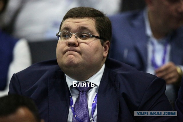 Достойно