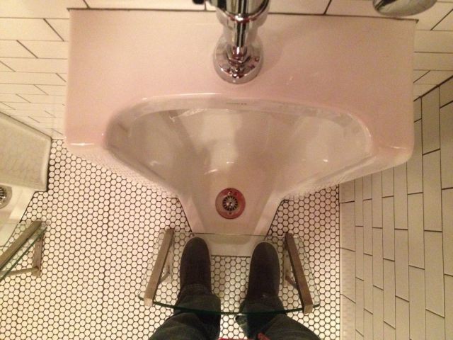 "Ветровое" стекло