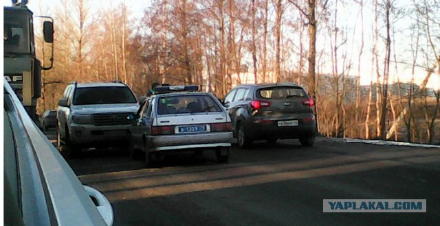 Понты врезались в Полицию