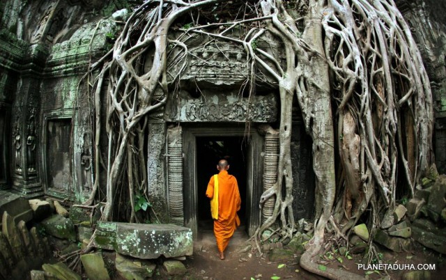 Анкор-Ват, Камбоджа - самый большой храм в мире