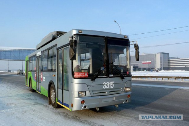 В Украине запустили беспроводные троллейбусы.
