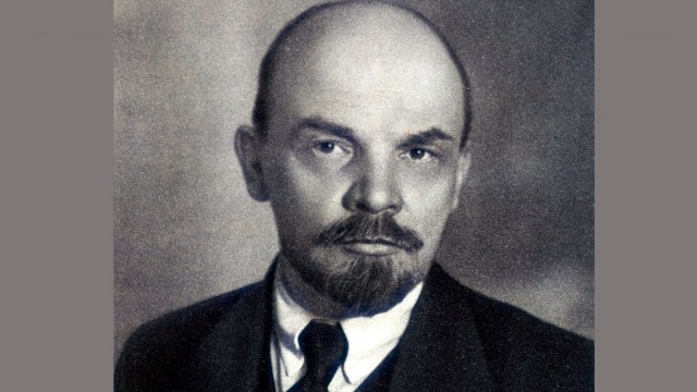 Голубые подарочные карты "Пятерочки". Откуда они у еврейских пенсионеров?
