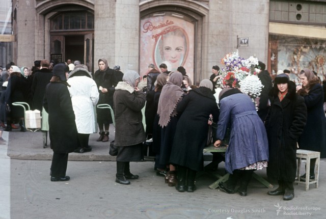 Фотохроника "загнивающего совка". Часть 3