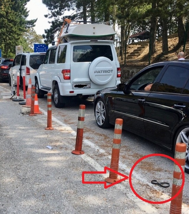 Прямо сейчас увидел...