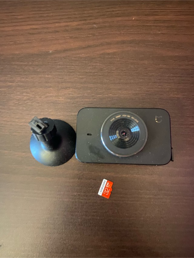 Продам регистратор Mi dash cam