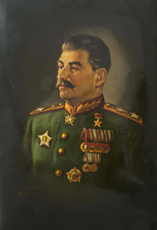 А вы с какого спектакля?