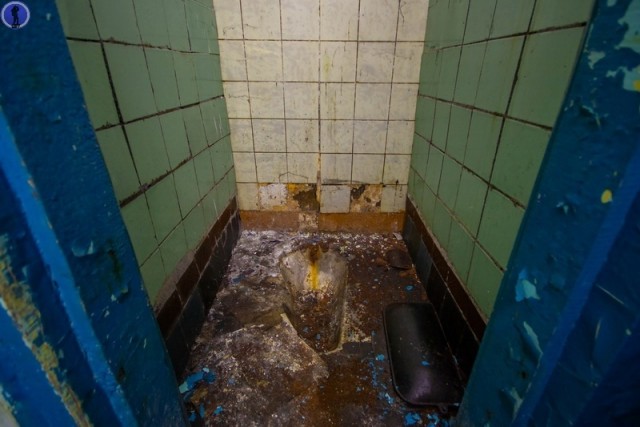 Брошенная в Арктике подземная база ядерного оружия в гранитной горе. "Площадка-52"