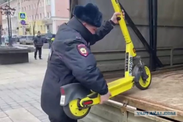 За что мы не любим самокатоголовых?