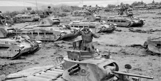 1941   Английские танки под Москвой