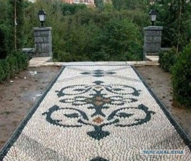 Не показываете это мэру Москвы