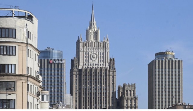 Москва расширила список чиновников из ЕС, которым запрещен въезд в Россию