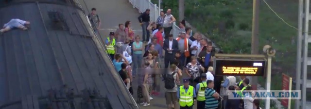 Зацепер погиб на крыше поезда