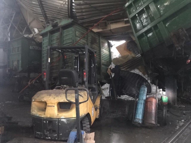 Обрушение кровли завода Новотранс в Прокопьевске