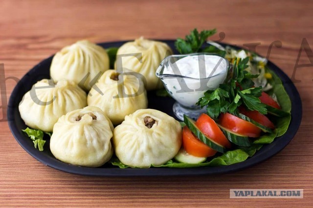 Бизнес-ланч из офисов по всему миру.