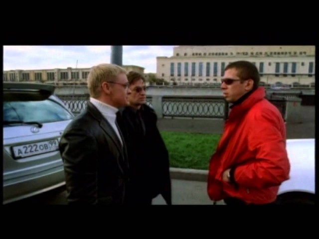 Режиссерская версия колоритного видео про дорожные тёрки в Санкт-Петербурге