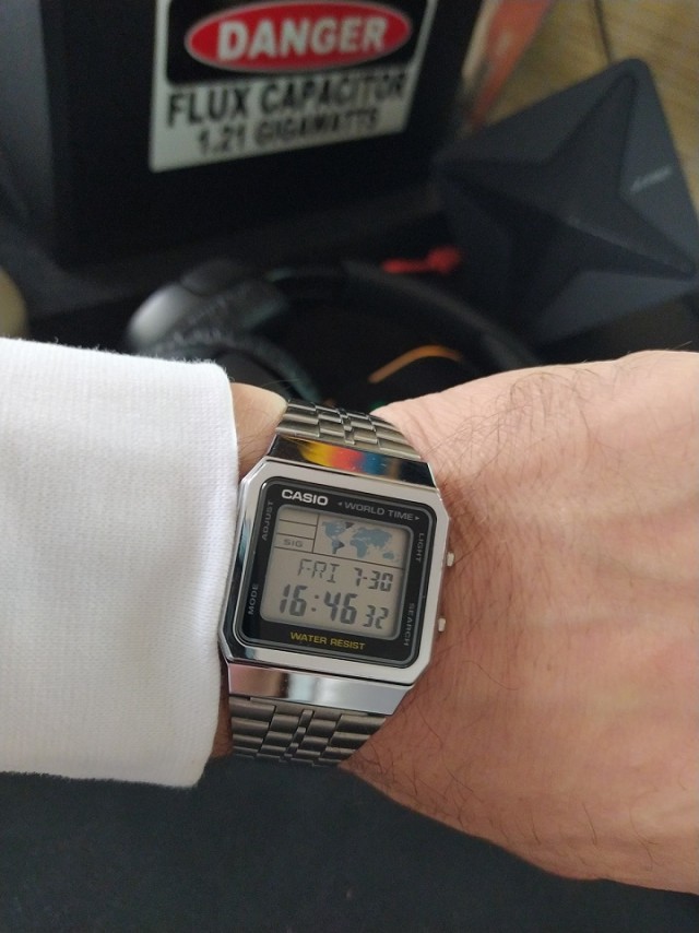 Советская "Электроника" против японских "Casio". Кто круче и точнее