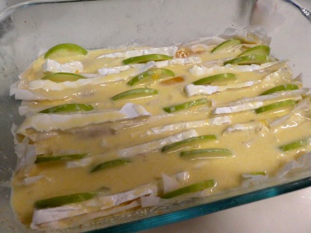 Пирог с сыром Бри