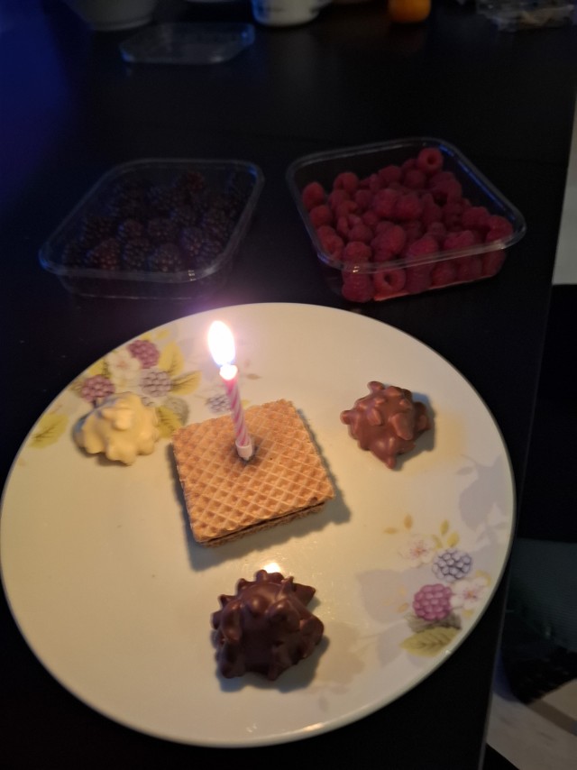 57 сегодня, тусовка полным ходом!