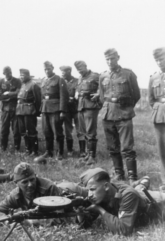 Трофейная лихорадка. За каким советским оружием охотились немцы — и почему оно сводило их с ума.
