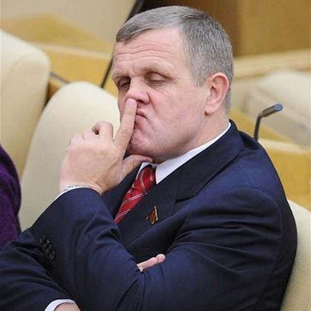 Картинка депутат жирный