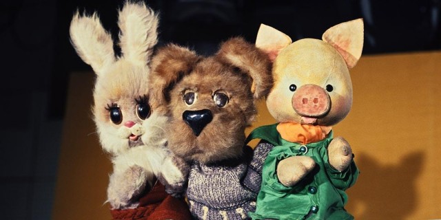 "А чо вы тут делаете? А чо у вас есть для меня?"