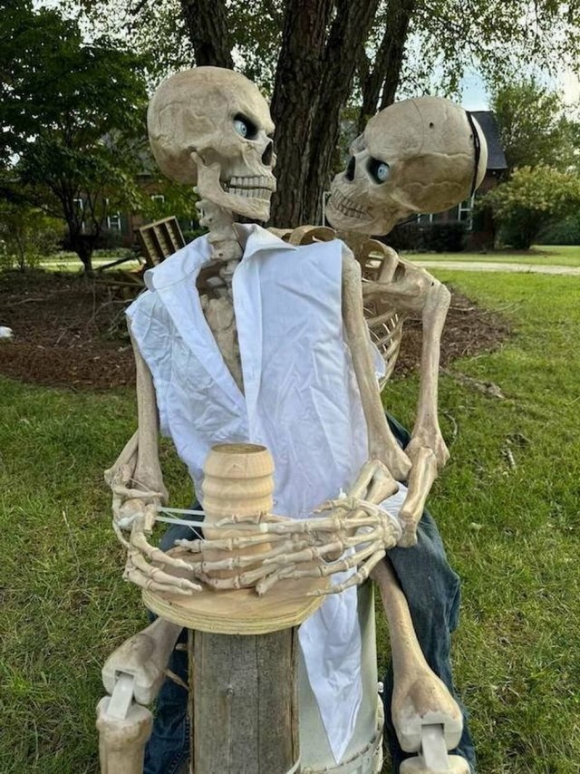 Я хожу везде пешком, будто ё*нутый мешком