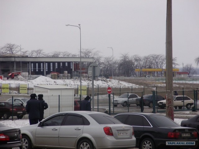 В Запорожье горит Новая Линия