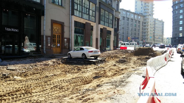 Островок безопасности на платной парковке