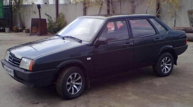 Мой первый автомобиль - Москвич 2141