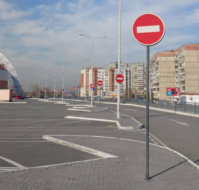 А давайте запретим кинотеатры, чтобы люди там случайно не сгорели