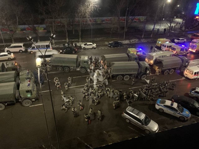 Митинги в Казахстане