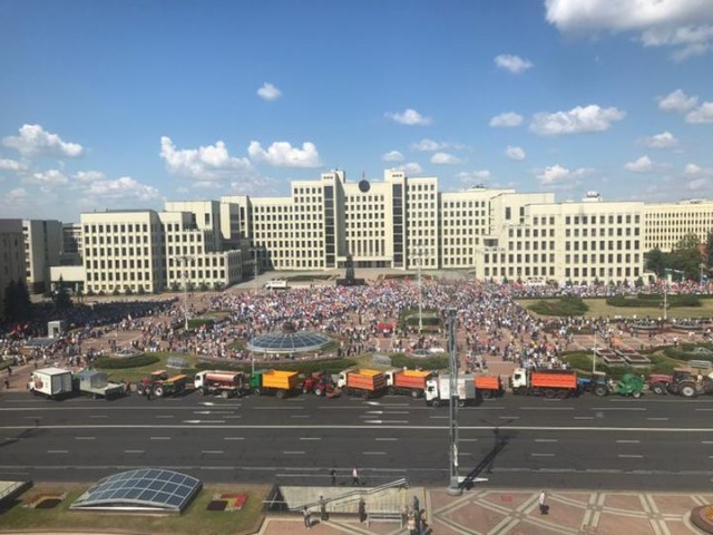 В Беларуси невозможно милицию заменить на полицию
