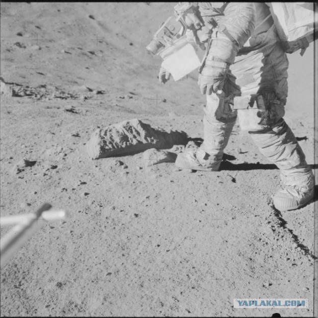 Снимки, заснятые лунной миссией «Аполлон-15»