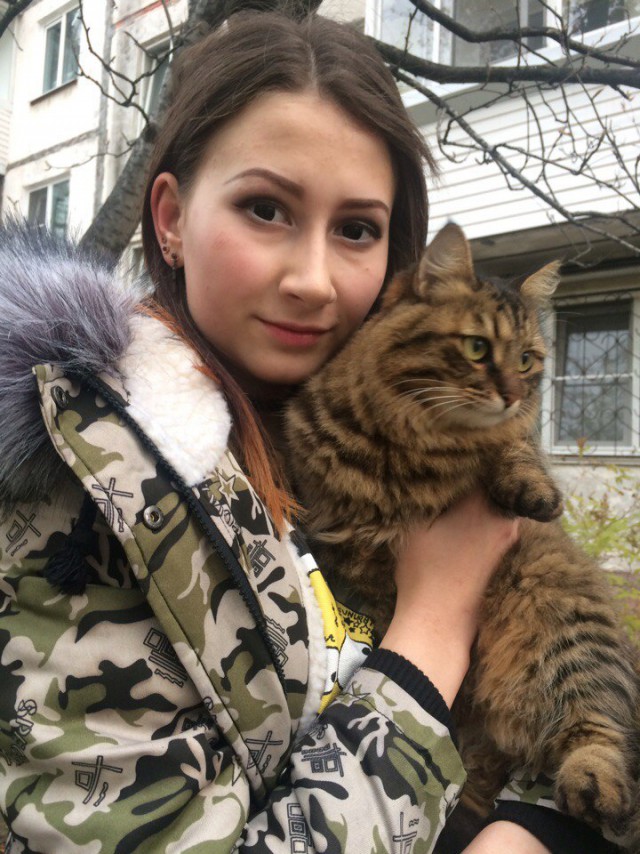 Живодёрка летит в Хабаровск под конвоем
