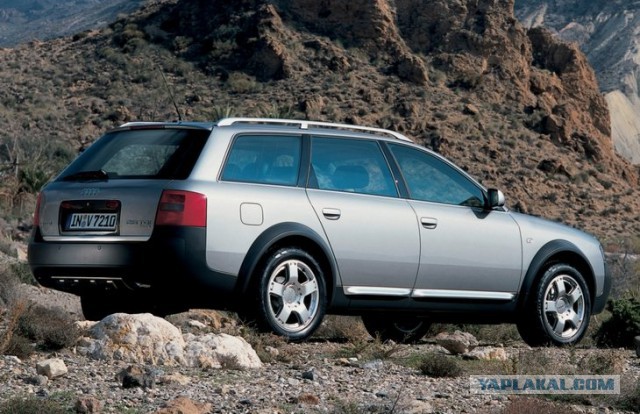 Пошёл на обгон. Священник на "ауди" разбился в аварии под Кировом