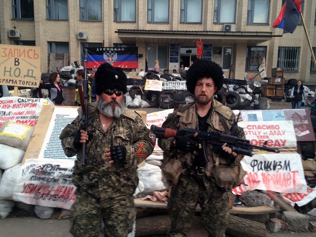 В Луганске праздник, 5 лет Народной милиции.
